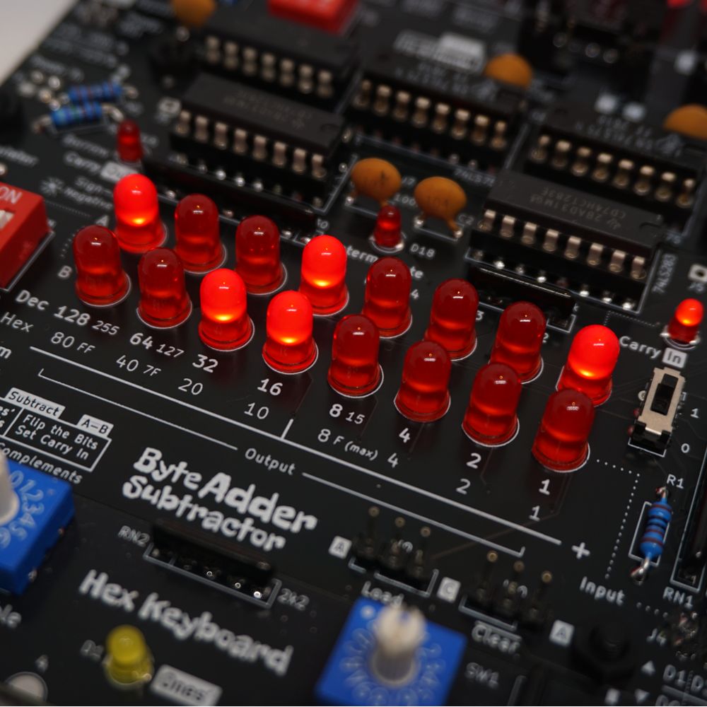 Byte Adder Subtractor in use with the 8-bit Workbench and a Hex Keyboard